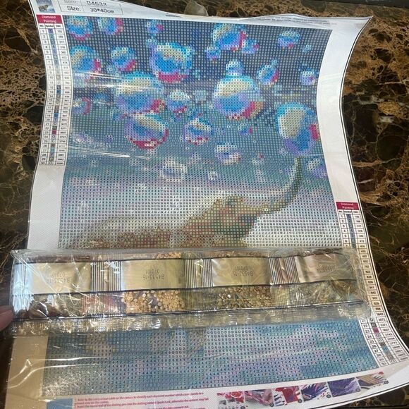 Elephant with Bubbles Diamond Painting Kit to be completed - Picture 4 of 9